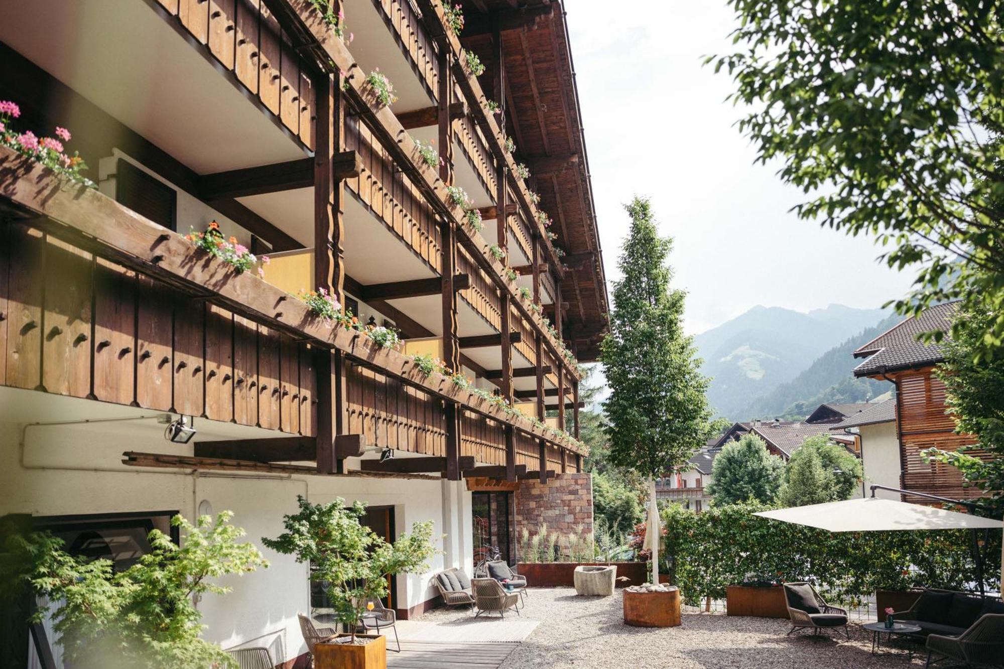 Martinerhof'S Brauhotel San Martino In Passiria  Exteriör bild