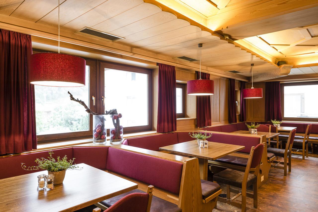Martinerhof'S Brauhotel San Martino In Passiria  Exteriör bild